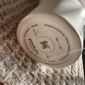 Stanley Quencher H2.0 Tumbler 40 oz - Frost